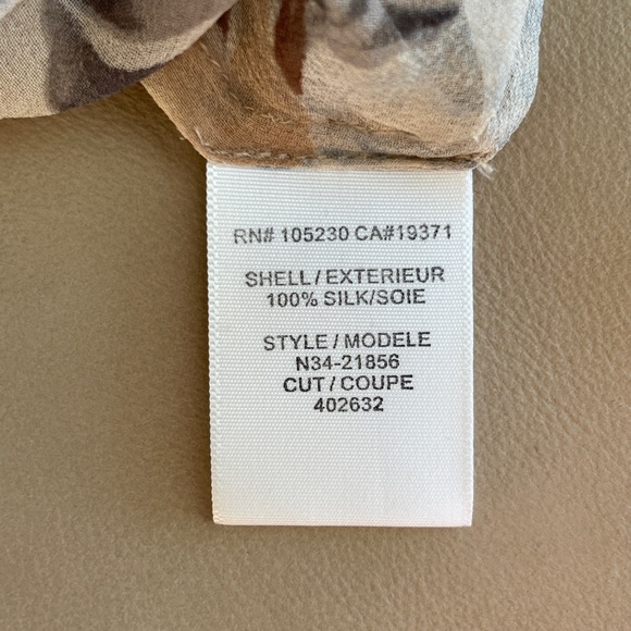 Silk Joie Blouse - Picture 5 of 6